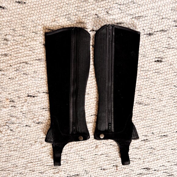 Ovation Women’s Suede Ribbed Half Chaps – Size Medium - Picture 5 of 9